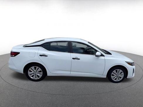 Used 2025 Nissan Sentra S FWD image 16