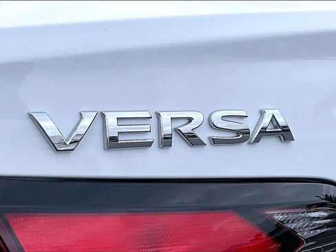 New 2025 Nissan Versa SV image 15