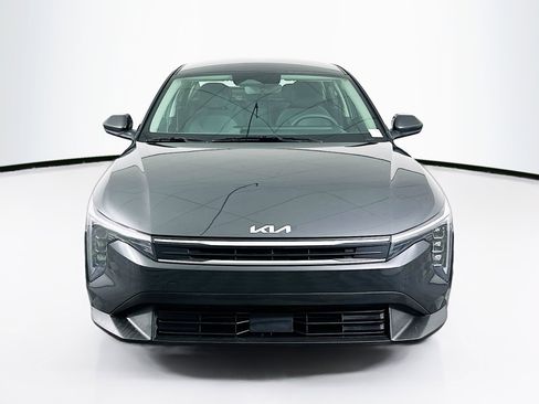 Used 2025 Kia K4 LXS image 2