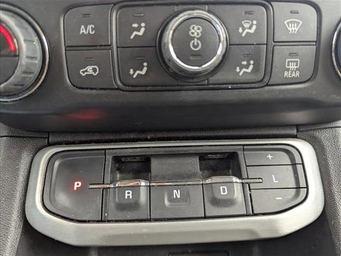 Used 2023 GMC Acadia SLE w/ Driver Convenience Package image 13