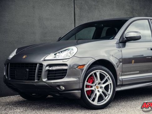 Used 2008 Porsche Cayenne GTS AWD/4WD image 36