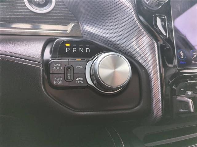 Used 2021 RAM 1500 Limited AWD/4WD image 11