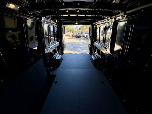 New 2025 Mercedes-Benz Sprinter 2500 image 8