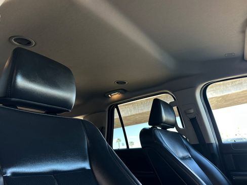 Used 2024 Ford Expedition Max XLT image 17