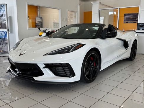 Used 2022 Chevrolet Corvette Stingray Preferred Conv w/ Z51 Performance Package image 9