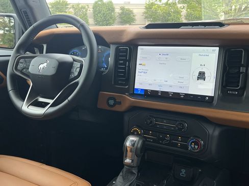 New 2025 Ford Bronco Big Bend AWD/4WD image 3