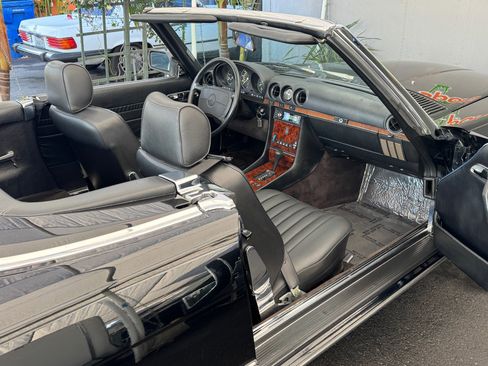 Used 1989 Mercedes-Benz 560 SL image 23