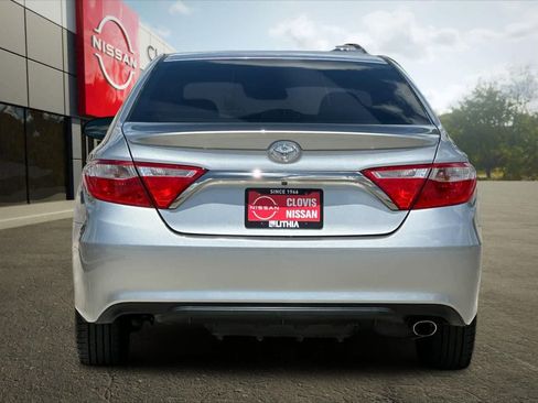 Used 2017 Toyota Camry SE FWD image 8
