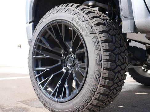 Used 2024 GMC Sierra 1500 AT4 w/ AT4 Premium Package image 39