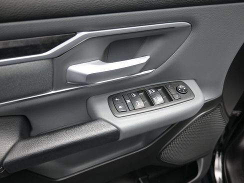 Used 2021 RAM 1500 Big Horn RWD image 10