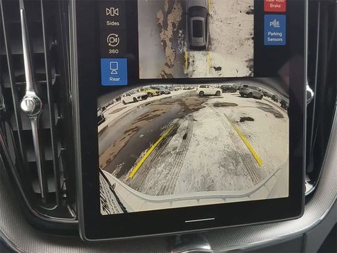 Used 2026 Volvo XC60 B5 Ultra w/ Protection Package Premier image 28