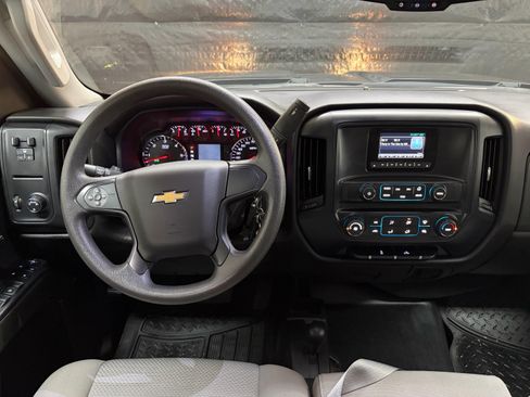 Used 2015 Chevrolet Silverado 3500 W/T w/ WT Convenience Package AWD/4WD image 10