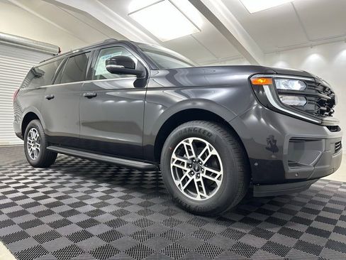 New 2025 Ford Expedition Max Active image 1