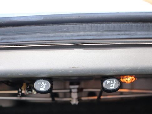 Used 2012 Toyota Camry XLE FWD image 51