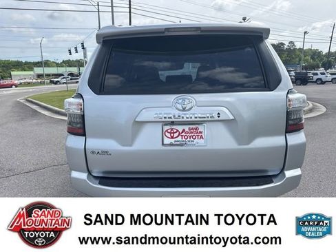 Used 2024 Toyota 4Runner SR5 RWD image 4