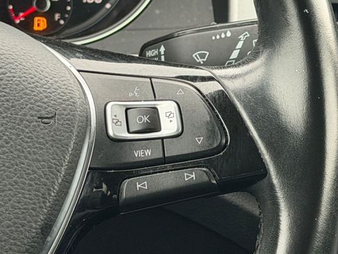 Used 2020 Volkswagen Atlas SE w/ Towing Package FWD image 23