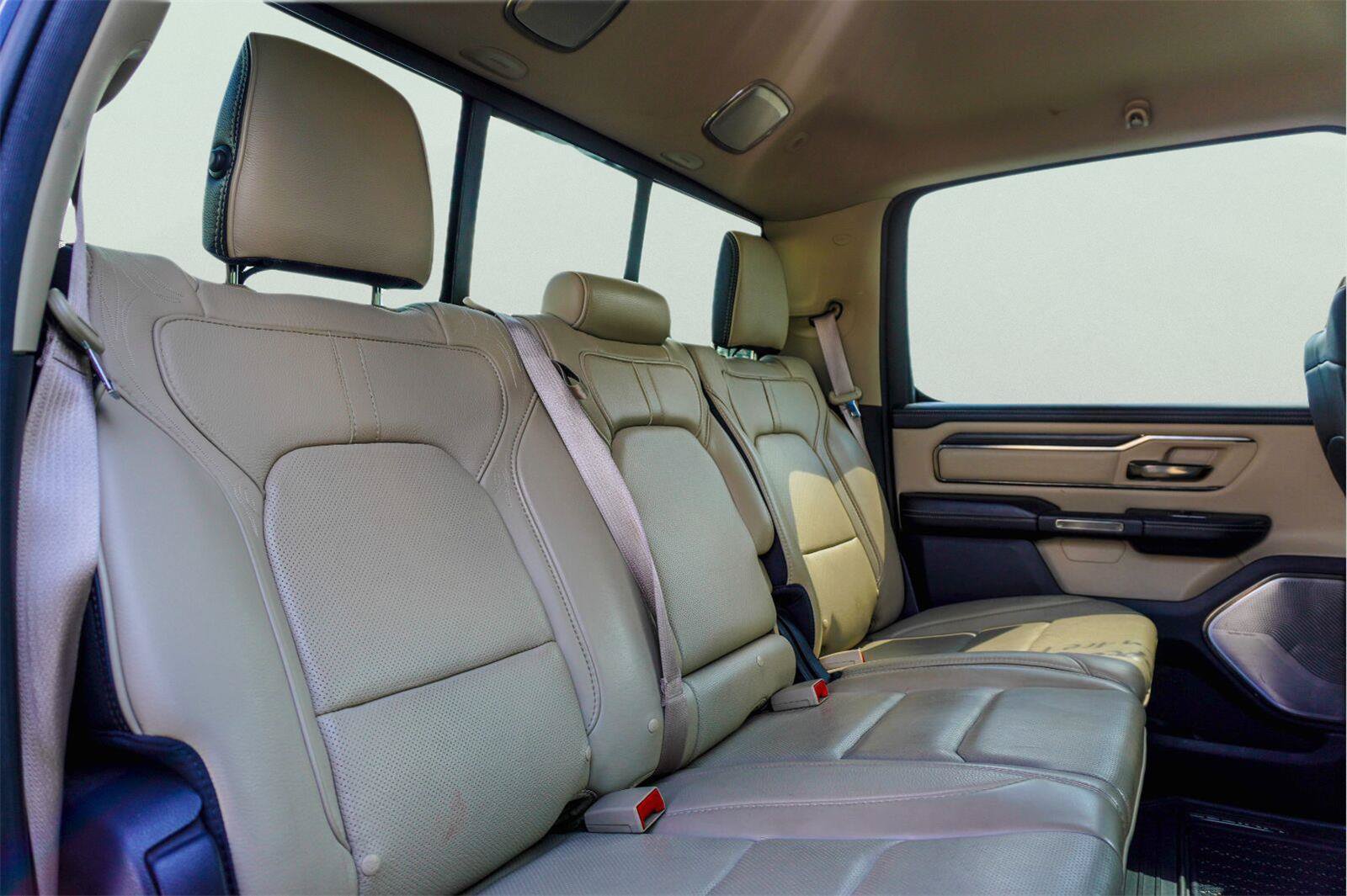 Used 2019 RAM 1500 Limited AWD/4WD image 11