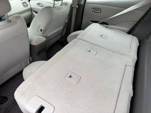 Used 2012 Nissan Leaf SL image 16