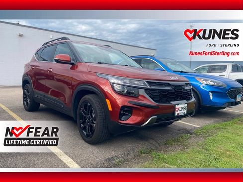 Used 2024 Kia Seltos X-Line AWD/4WD image 1