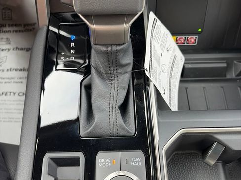 Used 2026 Toyota Sequoia Limited AWD/4WD image 35