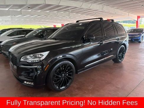 Used 2022 Lincoln Aviator Reserve w/ Equipment Group 201A AWD/4WD image 2