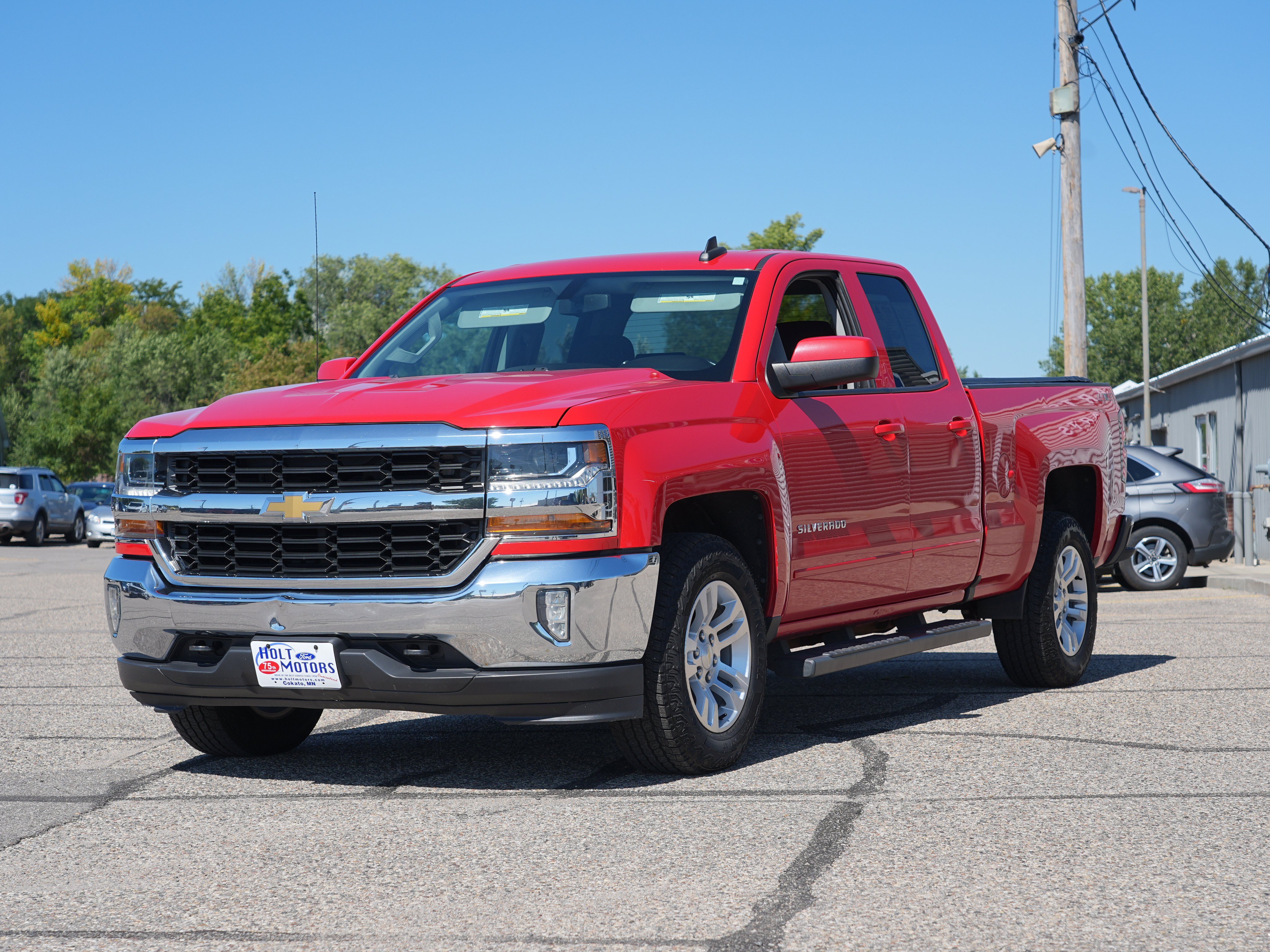 Used 2018 Chevrolet Silverado 1500 LT w/ All Star Edition AWD/4WD image 8