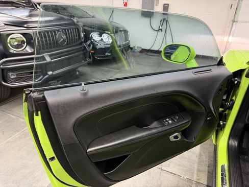 Used 2015 Dodge Challenger R/T Scat Pack w/ Leather Interior Group image 21