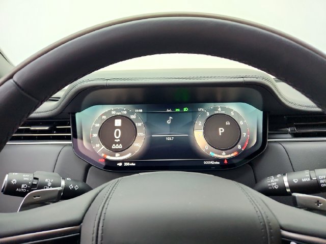 New 2026 Land Rover Range Rover SV AWD/4WD image 20