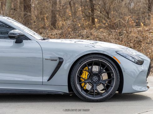 Used 2025 Mercedes-Benz AMG GT 63 image 11