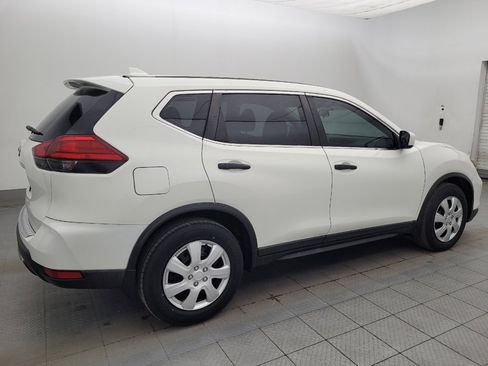 Used 2017 Nissan Rogue S FWD image 10