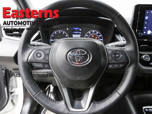 Used 2025 Toyota Corolla SE image 10