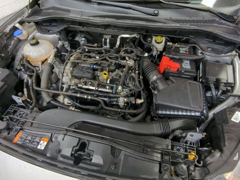 Used 2021 Ford Escape SE w/ Cold Weather Package image 22