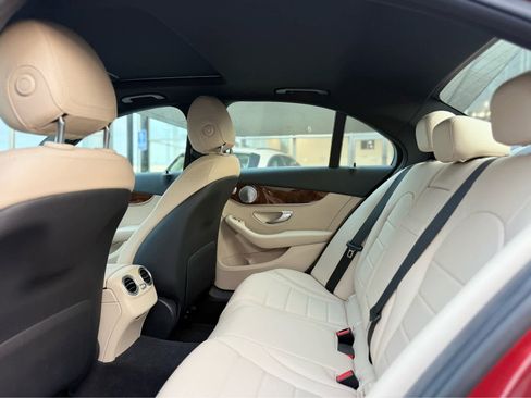 Used 2018 Mercedes-Benz C 300 Sedan image 7