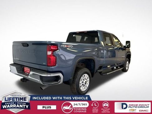 Used 2024 Chevrolet Silverado 2500 LT image 3