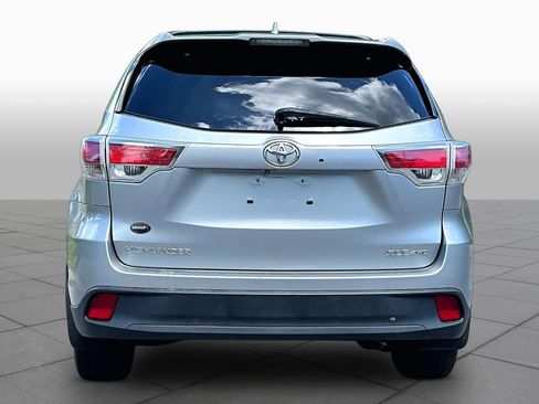Used 2015 Toyota Highlander XLE AWD/4WD image 5