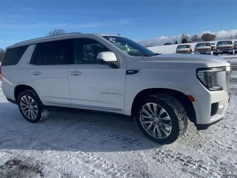 Certified 2022 GMC Yukon Denali w/ Denali Premium Package image 2