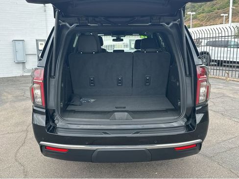 Used 2022 Chevrolet Tahoe LT w/ Luxury Package AWD/4WD image 31