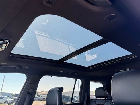 Used 2021 Jeep Grand Cherokee L Summit w/ Advanced Protech Group IV image 10