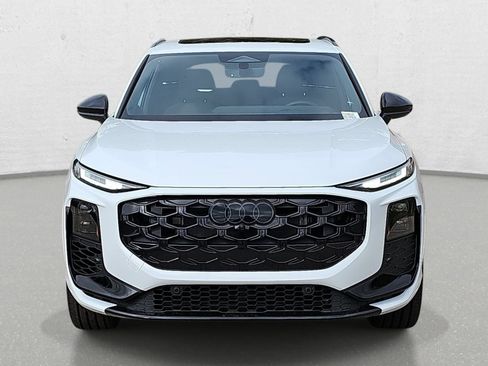 New 2026 Audi Q3 quattro 2.0T AWD/4WD image 2