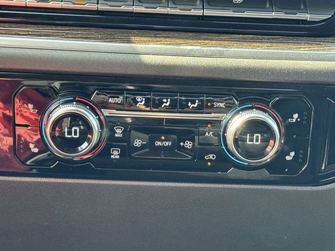 New 2026 GMC Sierra 1500 Elevation image 19