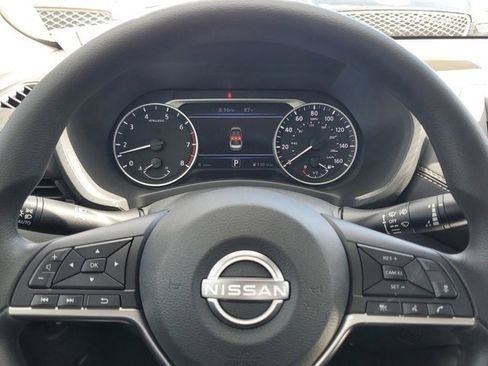 New 2025 Nissan Sentra SV image 10