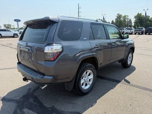 Used 2018 Toyota 4Runner SR5 Premium AWD/4WD image 10