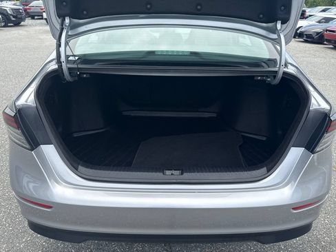 Used 2023 Honda Accord EX image 18