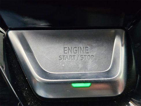 Used 2025 GMC Sierra 2500 Denali Ultimate image 26