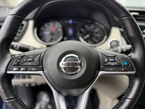 Certified 2022 Nissan Rogue Sport SL image 36