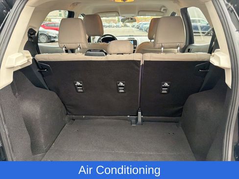 Used 2022 Ford EcoSport S image 17