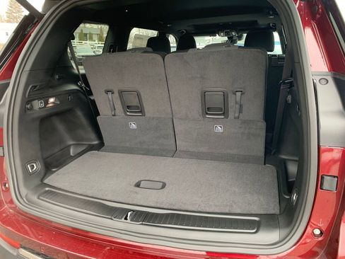 New 2026 Jeep Grand Cherokee L 4WD image 12