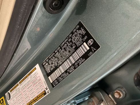 Used 2007 Toyota Camry LE image 24