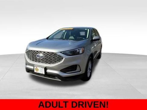 Used 2024 Ford Edge SEL image 2