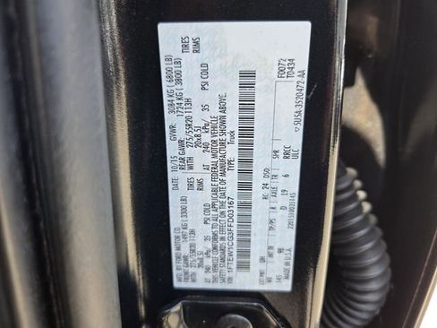 Used 2015 Ford F150 Platinum w/ Equipment Group 701A Luxury image 21